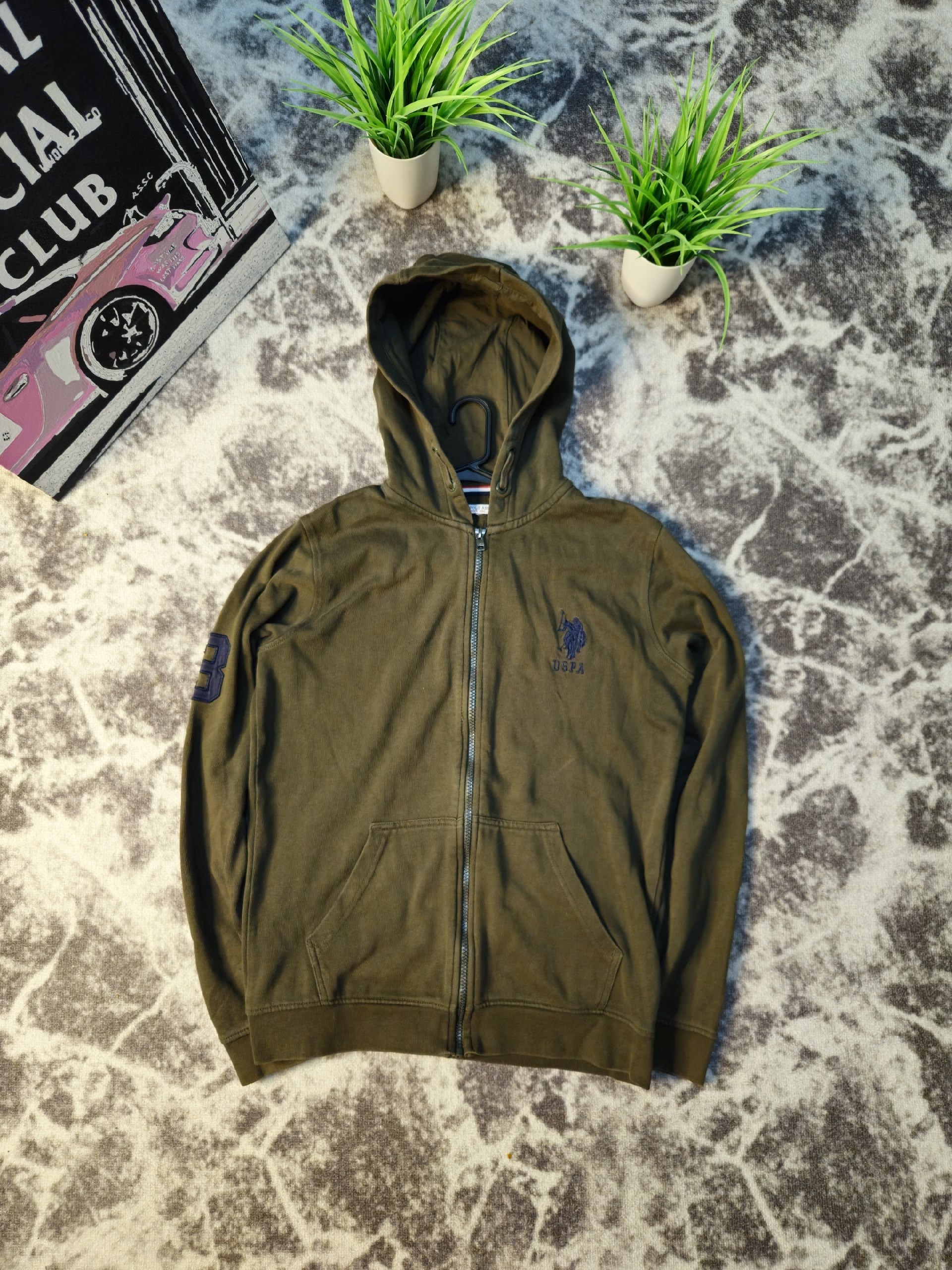 Продажа брендовой одежды